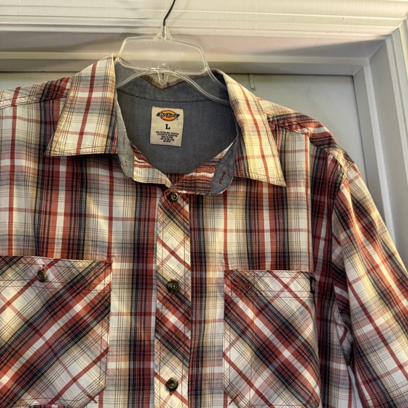 Dickies Short Sleeve Checkered Button Down Shirt - Picture 2 of 6